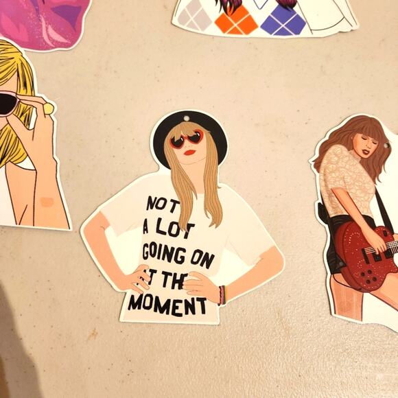 Taylor Swift Hangable Cut Outs Set Of 9 - Picture 2 of 7